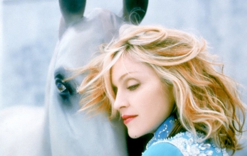 Madonna va regiza un nou film