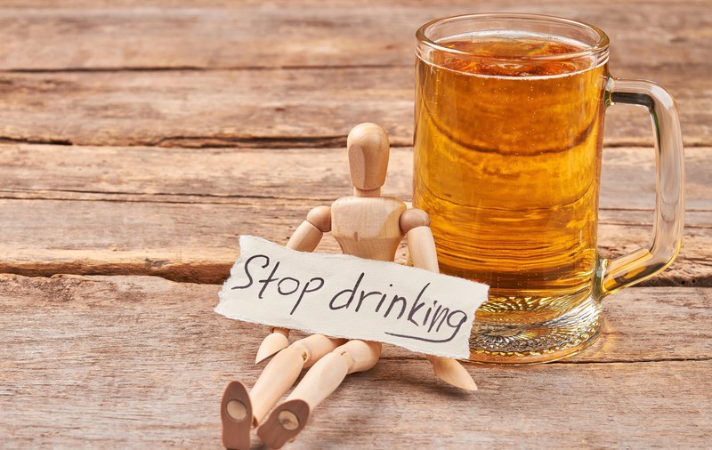 „Ianuarie, pe uscat”. Ce se întâmplă în organism atunci când renunți la alcool timp de 30 de zile sau mai mult?