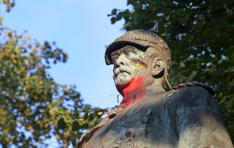 Urmașii lui Otto von Bismarck se luptă în instanță pentru o moștenire de 1 miliard de euro. Unul dintre strănepoți atacă la tribunal faptul că a fost dezmoștenit din cauză că e alcoolic
