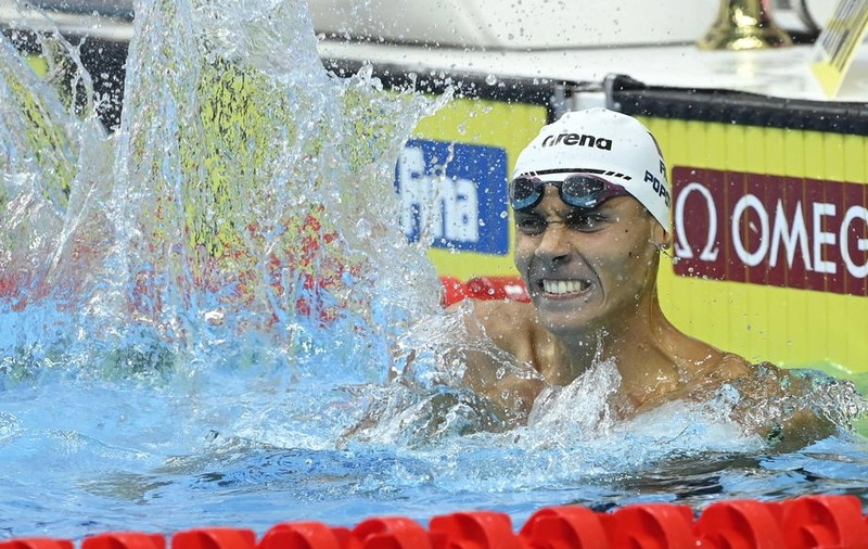 David Popovici, nou record continental la 100 de metri liber. Sâmbătă concurează în finala probei, la Europenele de natație de la Roma