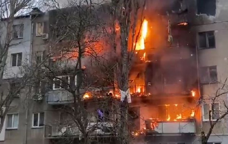 Bombardament rusesc asupra orașului Mikolaev: Ucraina acuză că sunt țintite zone civile