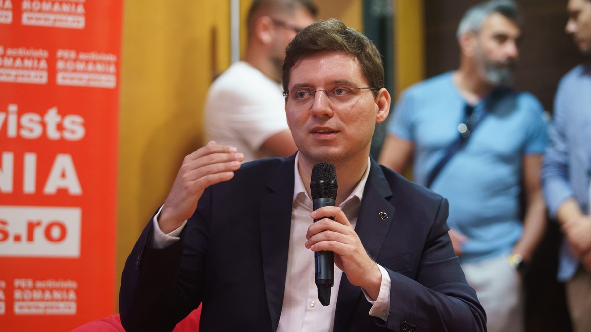 Victor Negrescu