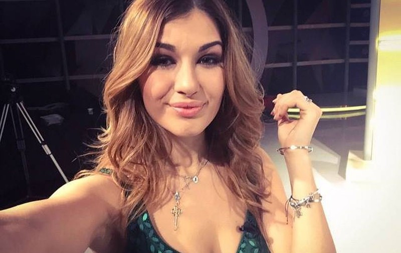 EXCLUSIV/ Adevăratul motiv pentru care Alina Eremia își ține iubitul ”la secret”. Se teme de reacția fanilor