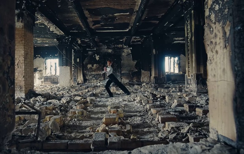 Ed Sheeran a scos o melodie cu o trupă ucraineană. Clipul e parțial filmat pe front