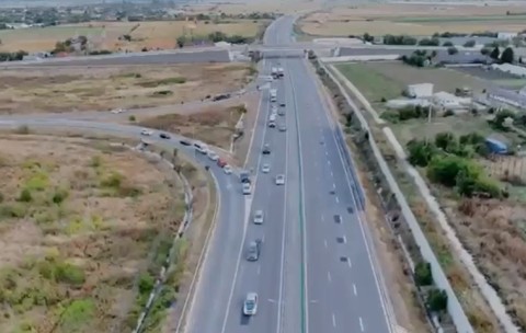 „Cel mai stresant drum”. Ce a pățit o VEDETĂ pe Autostrada Moldovei