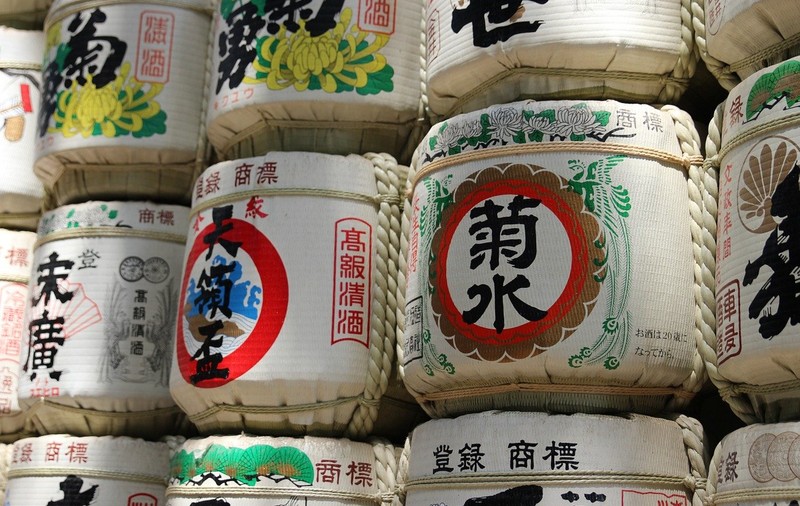 Japonezii pot folosi băuturi alcoolice în locul dezinfectantului. Care este procentul de alcool cerut de ministrul sănătății