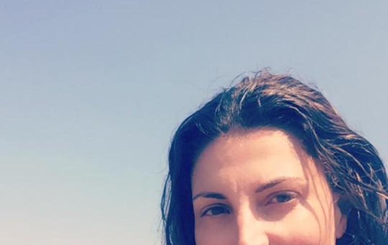 Ioana Ginghină s-a pozat la mare, dar a fost luată la întrebări: "Îți ascunzi burtica?"