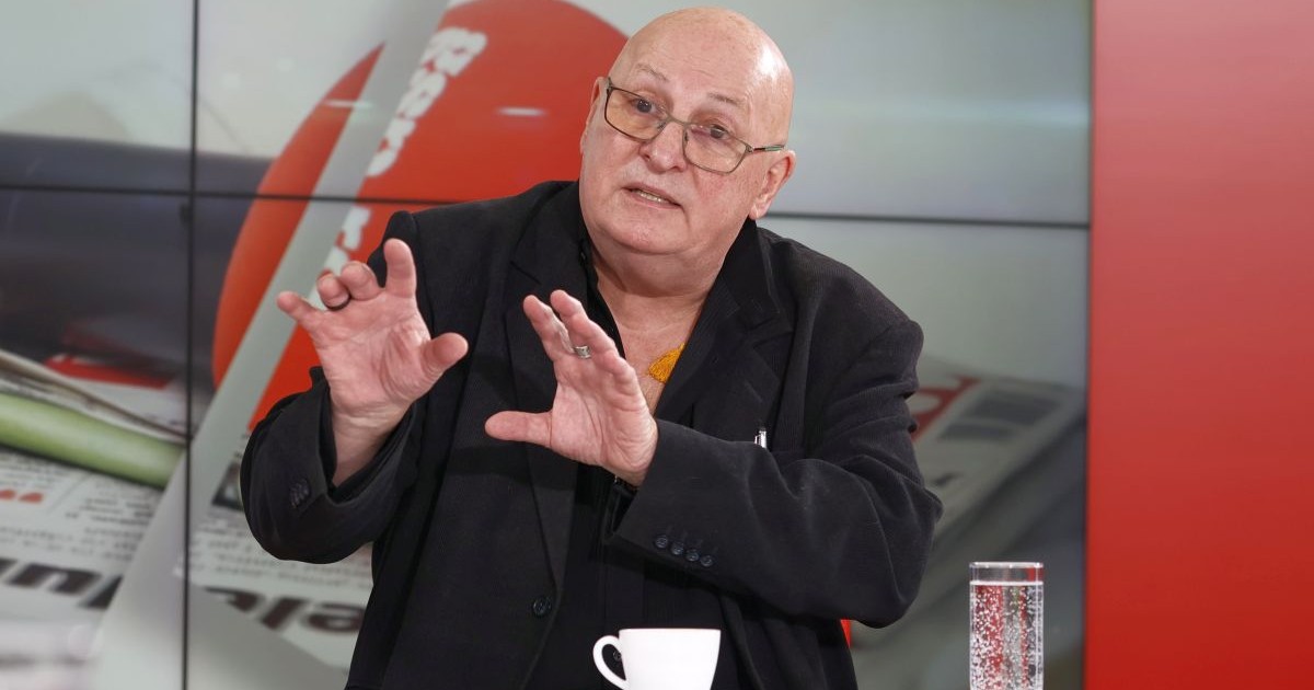 Actorul Bebe Cotimanis în emisiunea „Prietenii lui Ovidiu” de la Gazeta Sporturilor