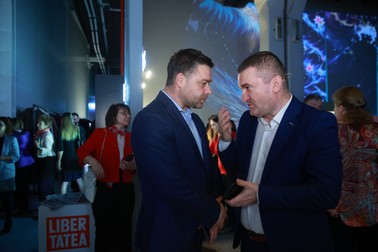 Ciprian Ciucu și Dorin Chioțea la Gala doctorului digital 2026. Foto: Eli Driu / Libertatea.