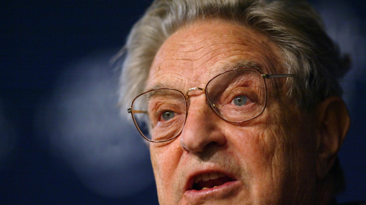 Universitatea lui George Soros rămâne la Budapesta. George Soros