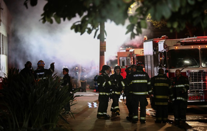 2.000 de filme au ars într-un incendiu al Cinematecii din Sao Paulo. „Parcă țara nu mai are album de familie”