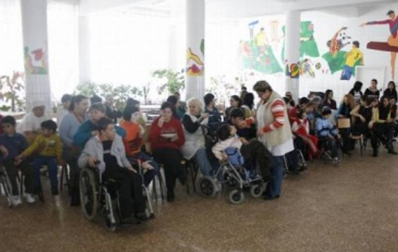 Fundaţia CRED derulează campania “Suflet Mai Bun… de Paşte!”