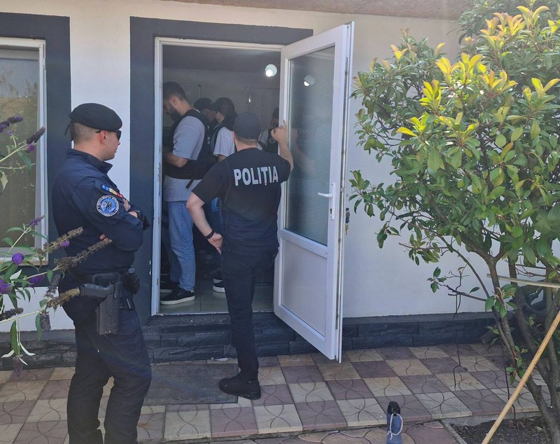 401 morți îngropați pe câmp, în Bihor, sute de victime găsite în azilele ilegale conduse de Viorel Pașca. DIICOT a destructurat o rețea care exploata oameni vulnerabili