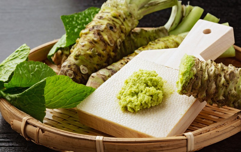 Ce este wasabi și la ce se poate folosi. Rețete cu wasabi