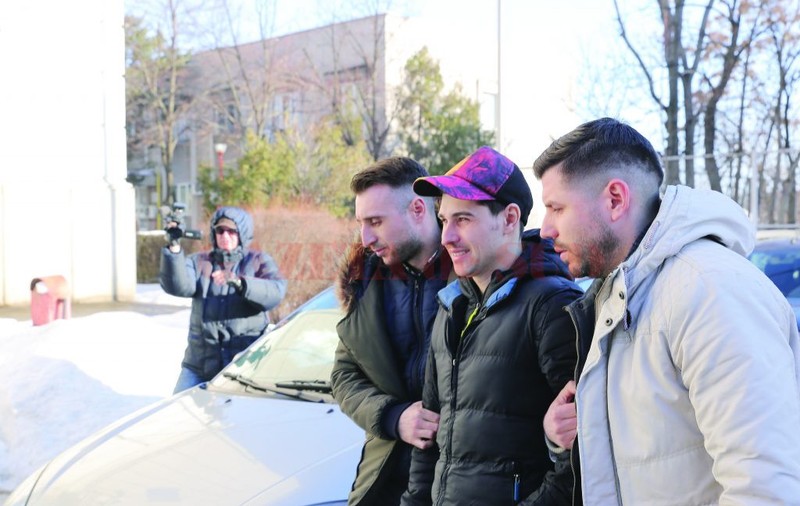 Autorul furtului de la casa de pariuri din Craiova este fotbalist. A folosit un pistol de jucărie!