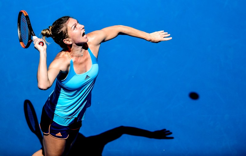 Simona Halep a învins-o pe Ana Konjuh și merge în ”sferturi” la St. Petersburg. Victorie de serviciu: ”Mă simt pregătită”. Begu și Niculescu au câștigat la dublu / LIVE BLOG