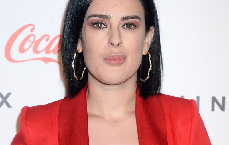 Fiica lui Demi Moore a purtat costum românesc la un mare eveniment. Apariție de senzație la Gold Meets Golden Gala din Los Angeles