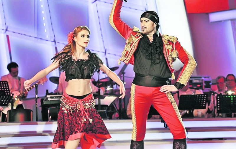 Bote, la duel cu Diana Dumitrescu