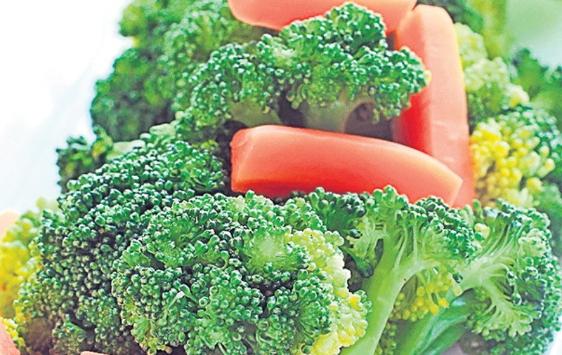 Salată de broccoli | O reţetă pe zi