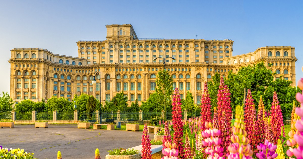 Locuri de vizitat în București - cele mai frumoase atracții pe care să le vizitezi în Capitala României