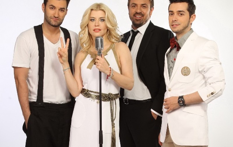 Sute de români au venit la preselecţiile pentru show-ul Vocea României 