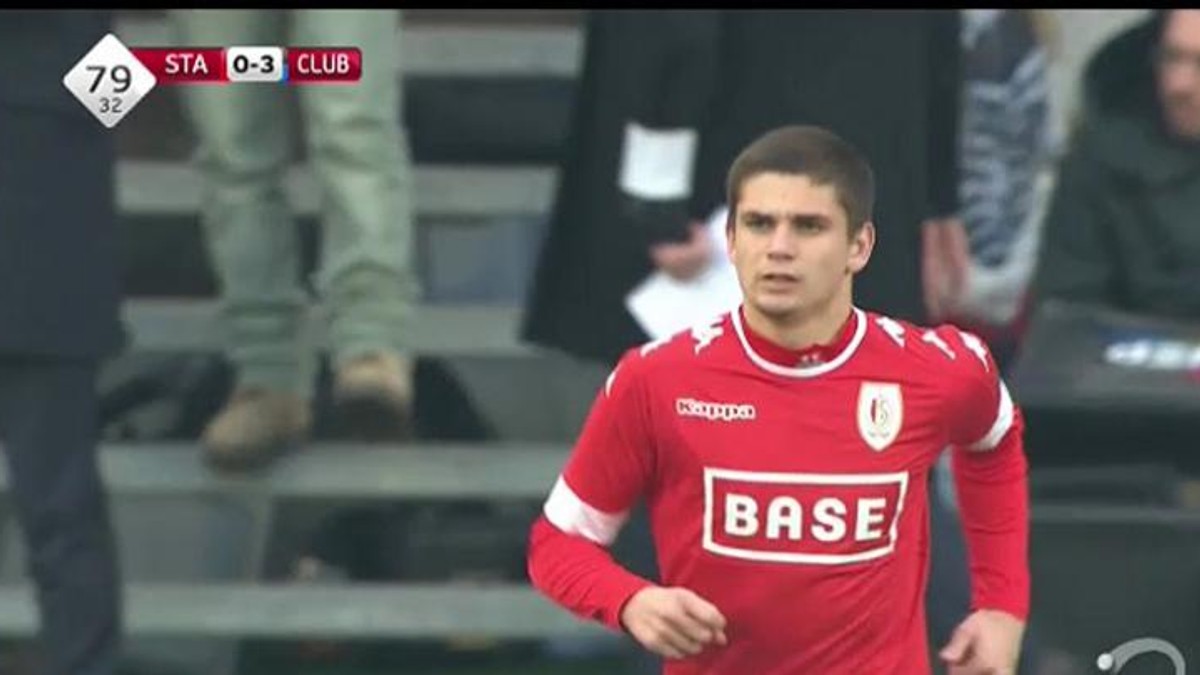 Răzvan Marin a fost prima dată titular la Standard și a dat o pasă de gol