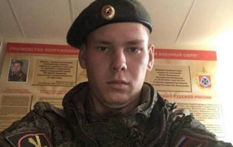 Soldatul rus care s-ar fi filmat când batjocorea o fetiță ucraineană de un an, iar apoi a împușcat-o, a fost arestat în Rusia