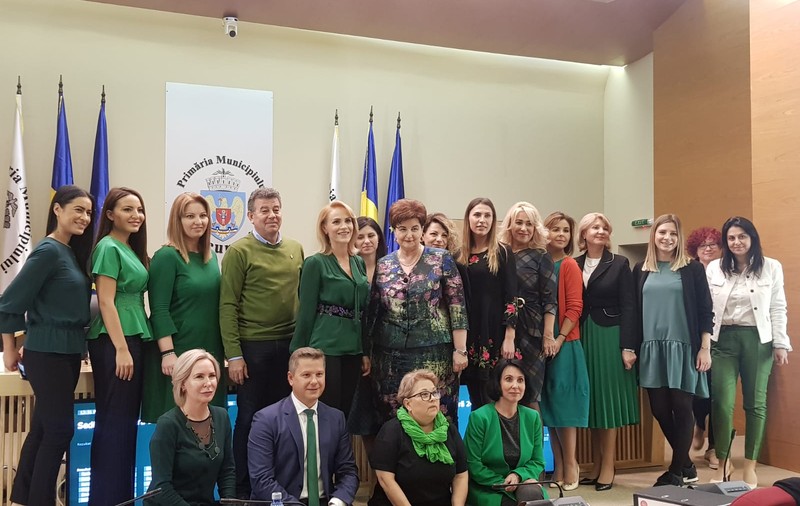 Firea și angajații săi s-au îmbrăcat în verde în ziua adoptării vinietei Oxigen: „Verde oxigen, să nu înțelegeți altceva”