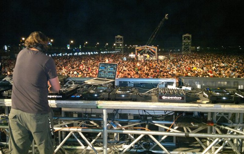 Fanii celui mai mare festival electro Liberty Parade sunt uimiți! Fără dj străini și recitaluri Marius Moga și Amna în program