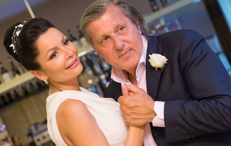Primele imagini cu noul nas al lui Brigitte Sfăt. Transformarea este spectaculoasă