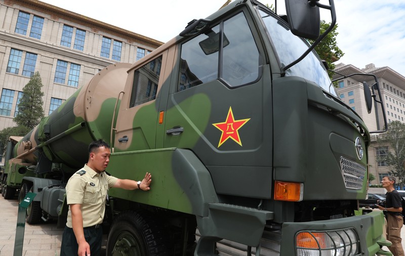China intenționează să-și tripleze numărul de focoase nucleare până în 2035