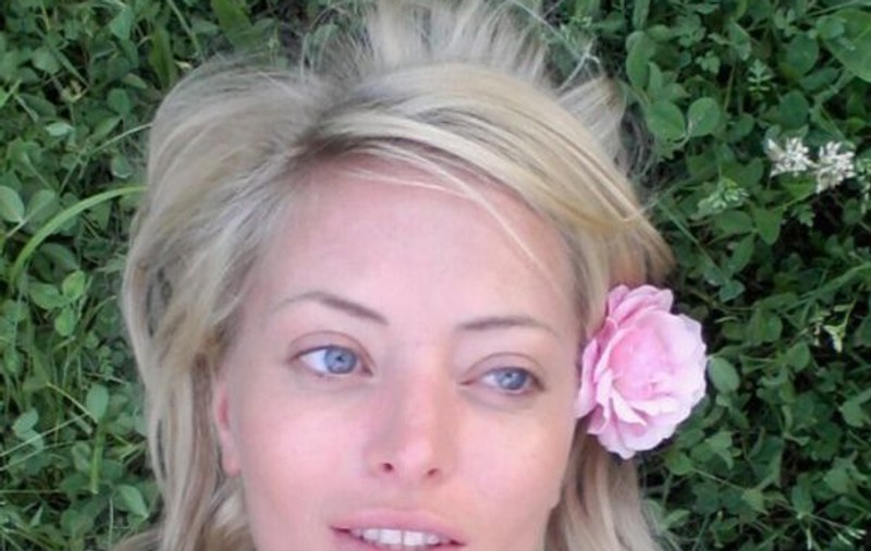 Uite cum arată Delia Matache nemachiată! Îți place?