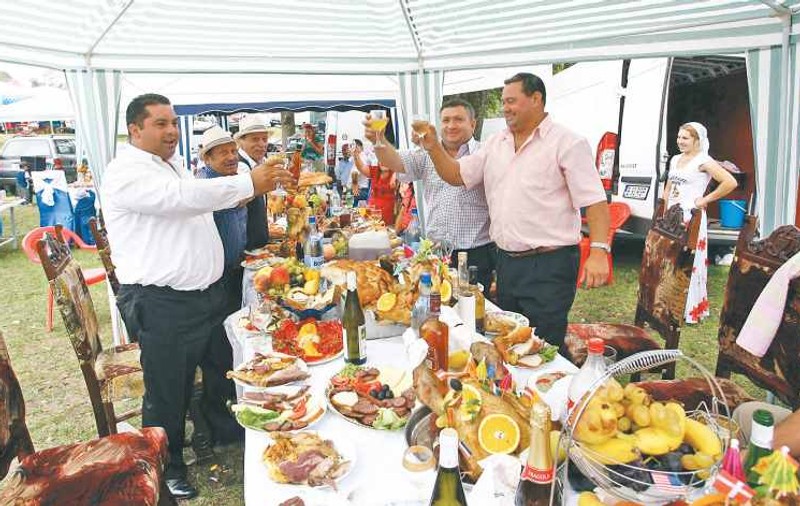 Băse a dansat cu Cioabă
