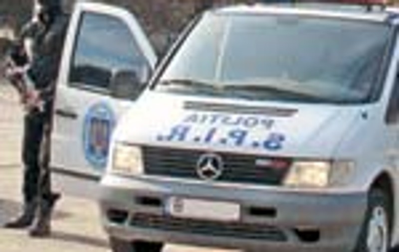 200 de politisti pe urmele spargatorilor de seifuri