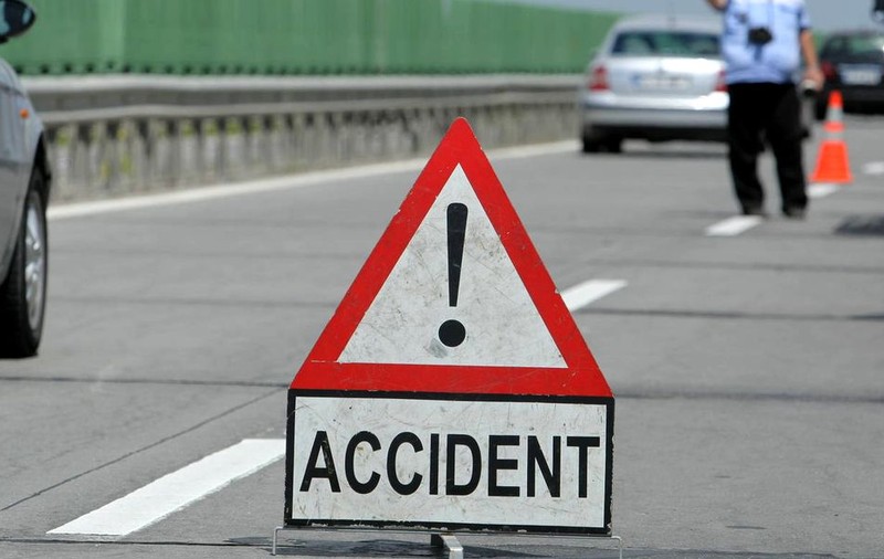 Accident în lanț pe DN1, pe centura Ploiești. Patru mașini implicate