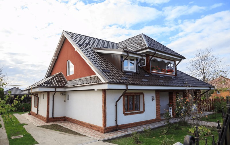 7 mituri despre țiglă care îi fac pe români să cheltuiască inutil la renovarea acoperișului și cum sare Bilka în ajutor