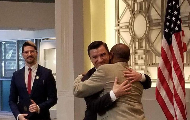 Iașiul se va înfrăți cu Houston. Memorandumul de cooperare, semnat în Statele Unite