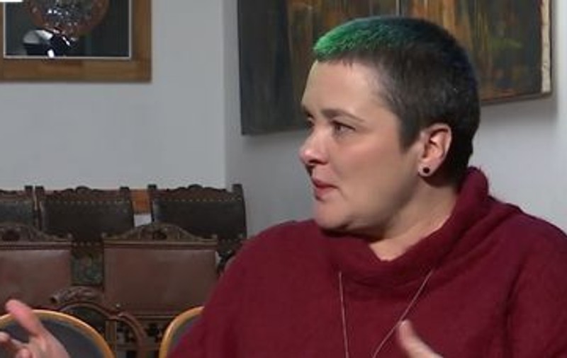 Actrița Dana Voicu a trecut prin momente grele după ce i-a căzut liftul în cap. A stat o lună în spital