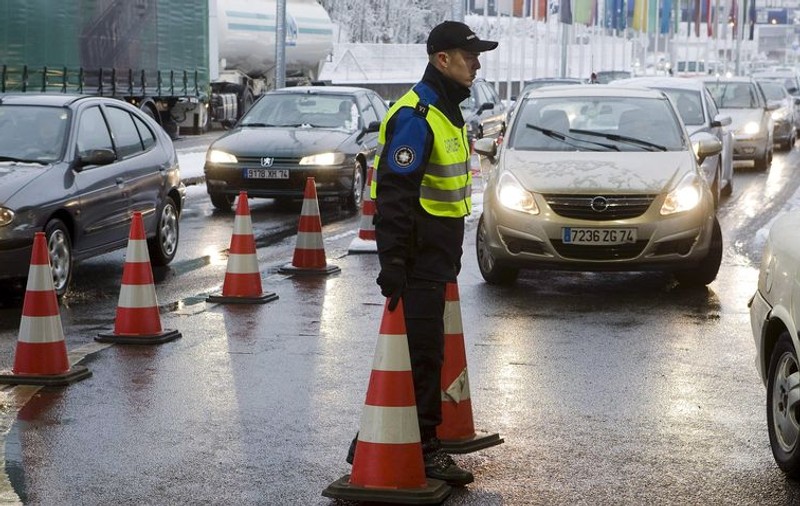 Elveţia aprobă libera circulaţie pentru români