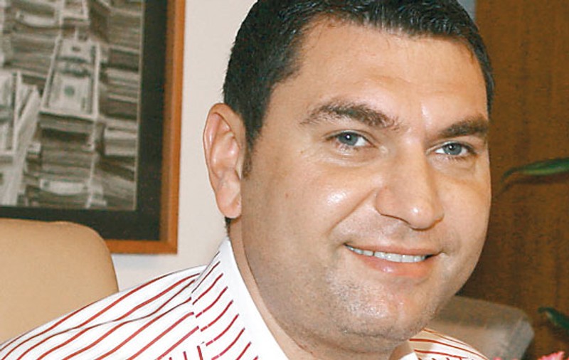 Borcea acuză: «Mercenarilor!»