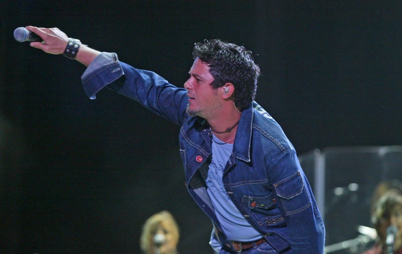 Alejandro Sanz are probleme de sănătate. Nevoit să-și amâne proiectele