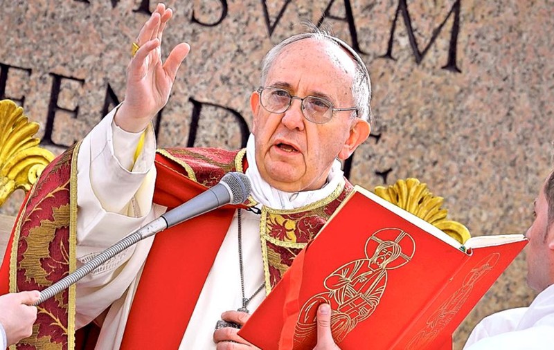 Papa Francisc încurajează migrația populațiilor defavorizate. A cerut respectarea pactului semnat luni de 150 de țări