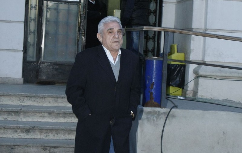 Borcea şi fraţii Becali au fost mutaţi la Slobozia