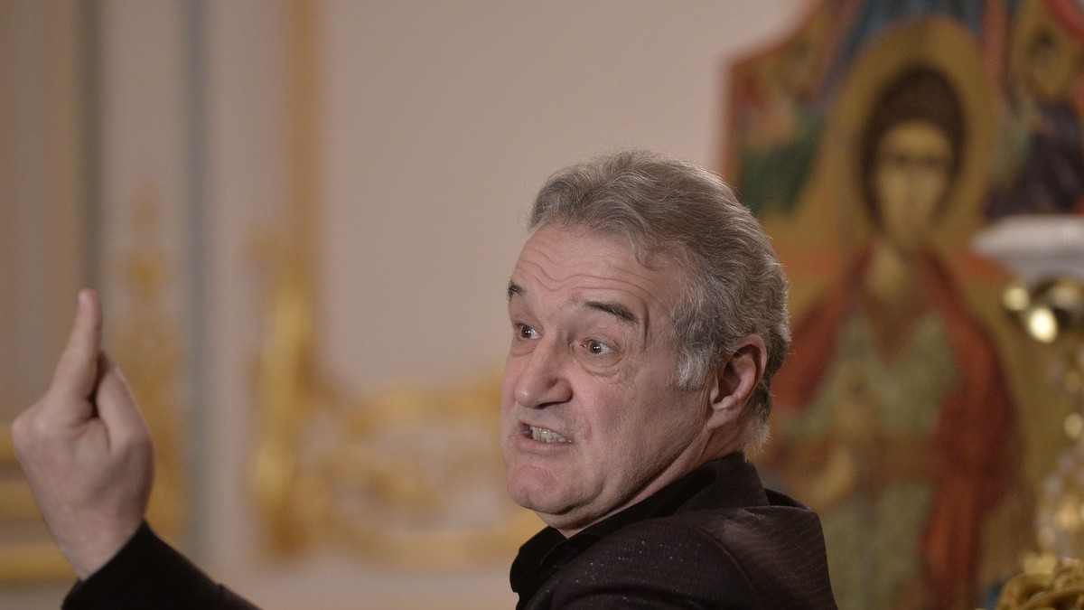 Gigi Becali s-a dezlănțuit la adresa celor de la CFR Cluj: ”Nu poate s-o bage nimeni în poartă pentru ei. Le e frică de Codruța!”. Derby-ul FCSB - CFR Cluj e duminică