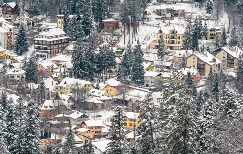 Hotelurile și pensiunile montane – noile oportunități turistice scoase la lumină de pandemie. Scurt ghid pentru investițiile avantajoase (OPEN HOUSE în curând)