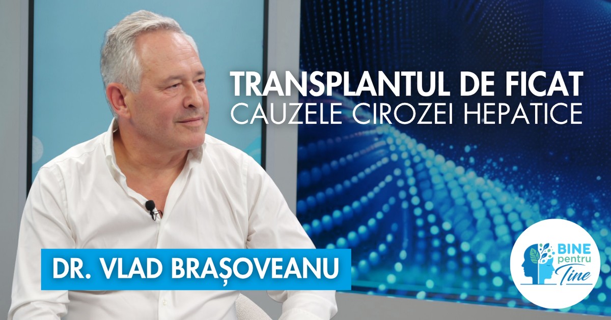 Dr Vlad Brasoveanu in camasa alba, pe scaun, intr-uns tudio tv