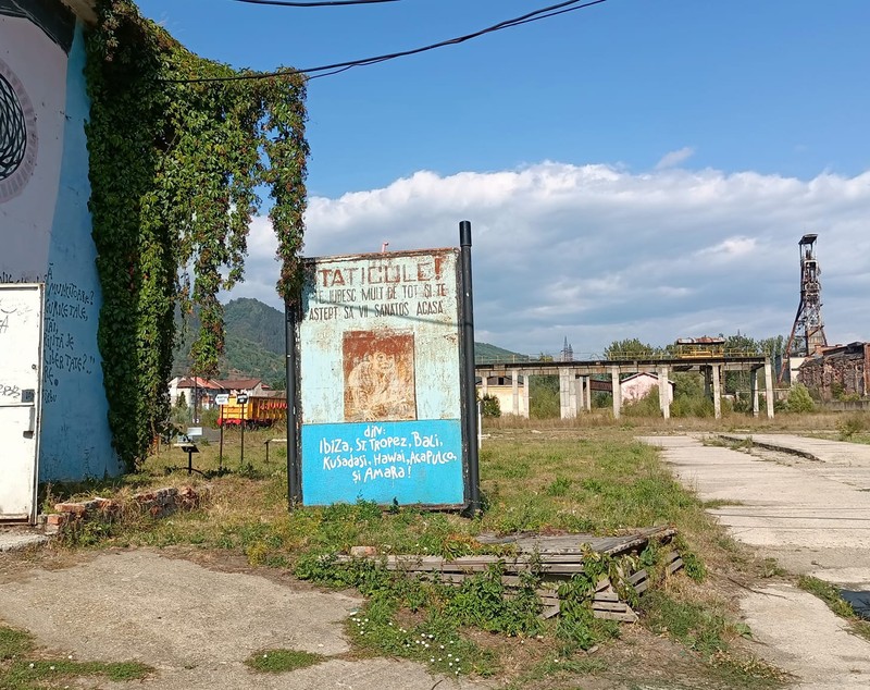 Buzunarele ascunse ale orașului: la Reșița, Shaolin filmează cu cameră Arriflex pe 16 milimetri 