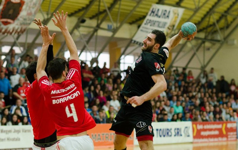 HC Odorhei bate Benfica și este în finala Challenge Cup la handbal!