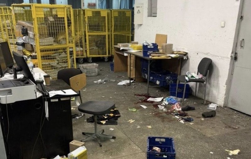 Un colet a explodat într-un centru de sortare poștală din Ucraina: cinci angajați au fost răniți