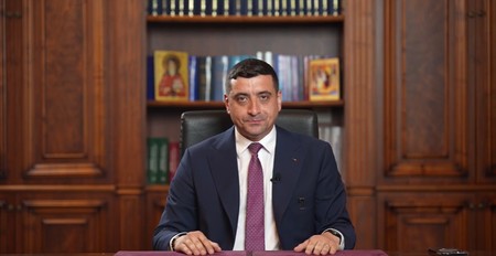 George Simion a difuzat un mesa preînregistrat, după ce a câștigat primul tur al alegerilor prezidențiale 2025